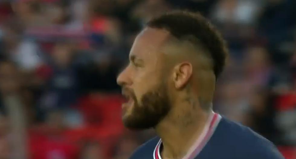 Neymar anotó de penal el 2-0 de PSG sobre Troyes por la Ligue 1 