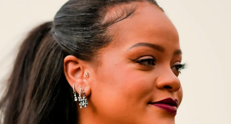 Horarios del show de Rihanna en el medio tiempo del Super Bowl: invitados, qué canciones cantaría y más