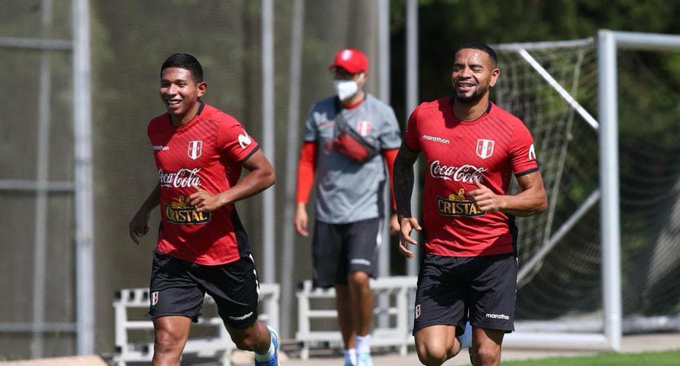 Edison Flores y su publicación tras su primer día de entrenamiento en Barcelona con la Selección Peruana