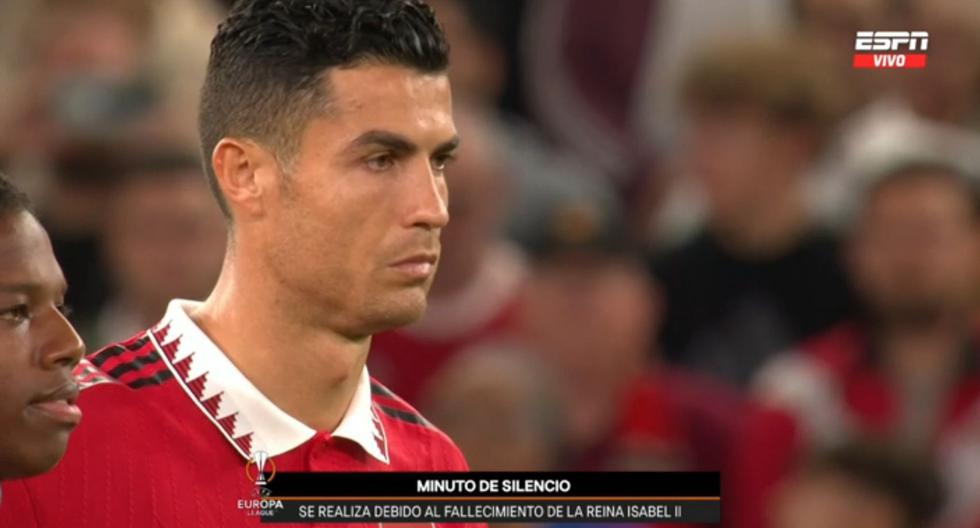Cristiano Ronaldo y su reacción en el minuto de silencio por la muerte de la Reina Isabel II 