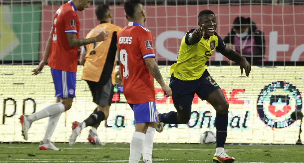 Chile perdió 0-2 ante Ecuador por Eliminatorias y salió de la zona de repechaje