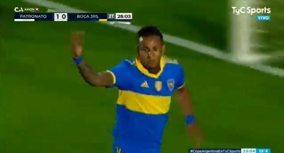 Goal by Villa, from a penalty: he tied it 1-1 for Boca against Patronato in the Copa Argentina.