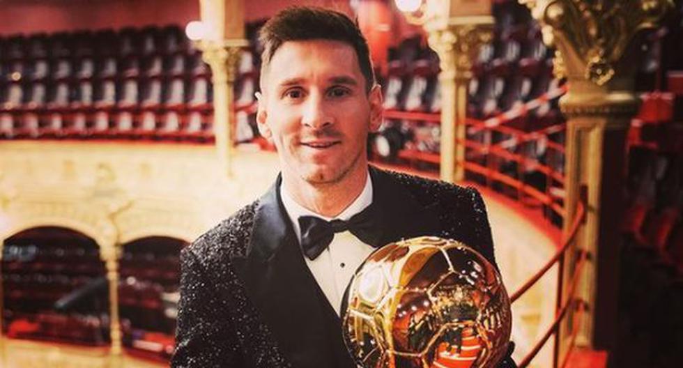 Con la Torre Eiffel de fondo: el mejor saludo de felicitación a Lionel Messi por el séptimo Balón de Oro 