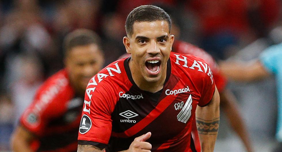 Paranaense defeated The Strongest in Group B of the Copa Libertadores.