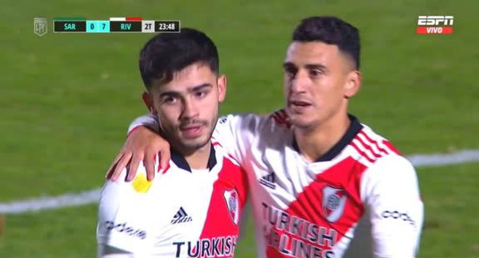 Gol de Santiago Simón para River Plate: anotó el 7-0 sobre Sarmiento 