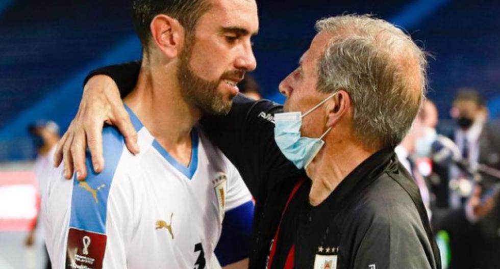 Diego Godín se despidió de Óscar Tabárez: “Como uruguayo, simplemente gracias, ‘Maestro’”
