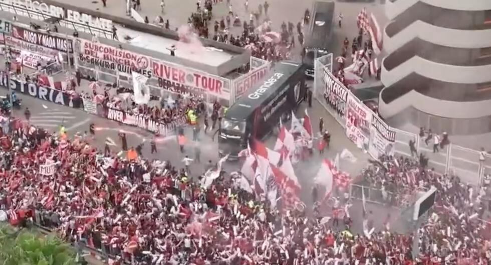 The surprising fan rally of River Plate fans before the Argentina Superclásico.