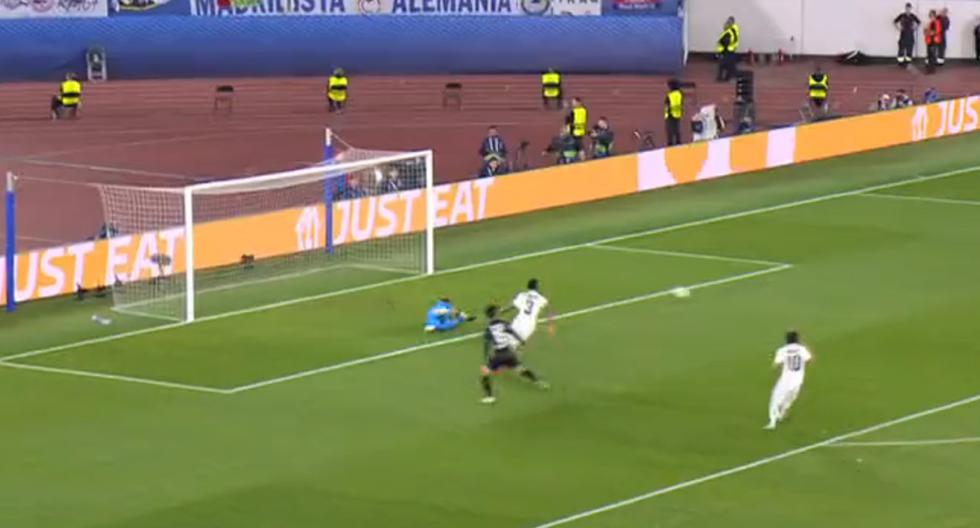 Thibaut Courtois se luce con una gran atajada ante el disparo de Kamada en el Real Madrid vs. Frankfurt