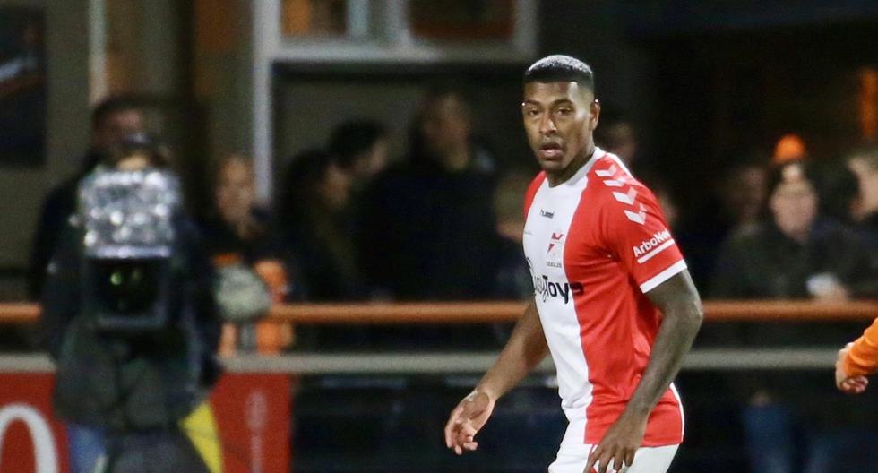 Miguel Araujo jugará la Eredivisie: Emmen anunció la renovación del defensor peruano