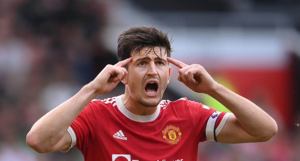 Harry Maguire expresses his dissatisfaction with the salary reduction at Manchester United.
