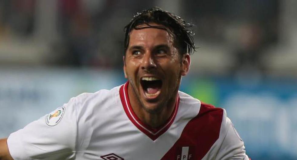“Bombardero y leyenda”: el mensaje de la selección peruana a Claudio Pizarro 