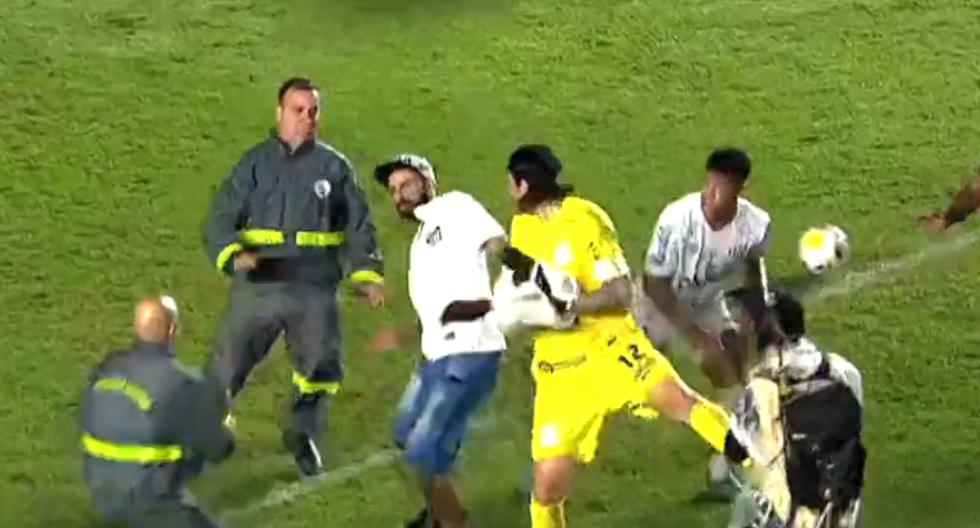 Un vándalo intentó agredir a Cássio tras el Santos vs. Corinthians por la Copa de Brasil