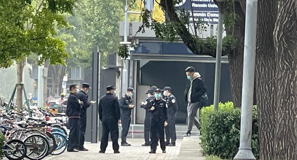 The rare protest against Xi Jinping days before the congress of the Communist Party of China