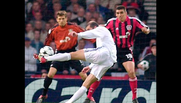 El gol de volea de Zidane al Bayer, elegido el más bello de la Champions League | Foto: AP/EFE/AFP/Reuters