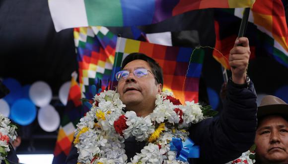 Luis Arce, candidato del partido del expresidente Evo Morales, hizo un llamado a sus seguidores para que lo ayuden a vencer a la “derechar” que quiere “hacer arrodillar al pueblo boliviano”. (Reuters)