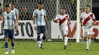 Perú no podrá contar con cuatro jugadores ante Argentina por suspensión