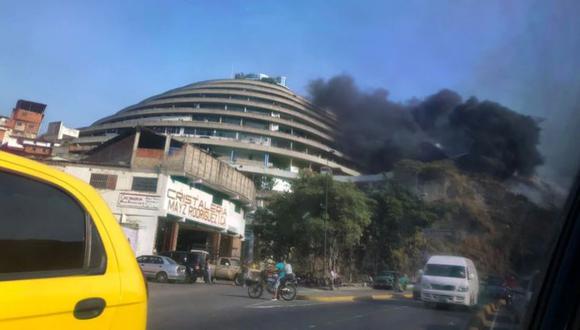 Venezuela | El Helicoide: se registra un incendio en la sede del Sebin, donde están los presos políticos.