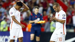 Holanda perdió 3-0 ante Turquía y se aleja de Eurocopa 2016