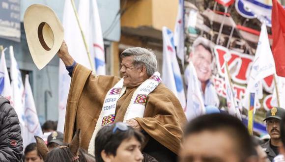 César Acuña dice que es el candidato más transparente