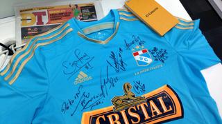 Responde y gana la camiseta de Sporting Cristal versión 2014