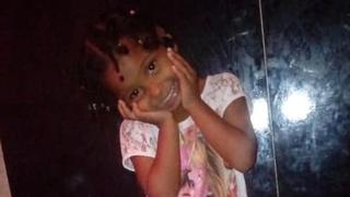 Conmoción en Brasil por la muerte de una niña de 6 años que fue torturada por su madre