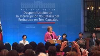 Bachelet presenta al Congreso proyecto para legalizar el aborto