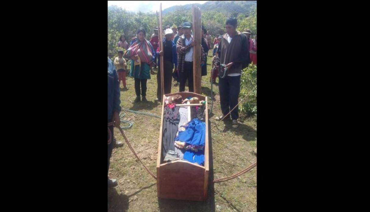 Los cuerpos de los dirigentes de Libertad de Mantaro, Irineo Camargo y Susana Ponce, padres de Teófanes, no han sido encontrados. La comunidad solo veló sus ropas.