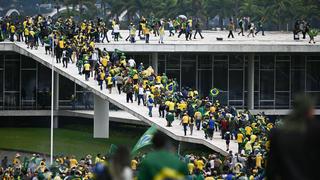 Brasil: Bolsa de Sao Paulo registra caída de 0,3% en apertura tras asalto a los tres poderes