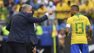 Tite prepara a Brasil para un decisivo "juego de contacto" ante Paraguay