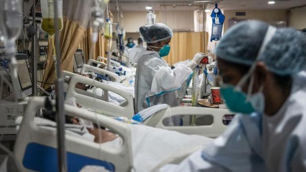 India has set many world records for Govt-19 infections and deaths in recent days.  (Getty Images)