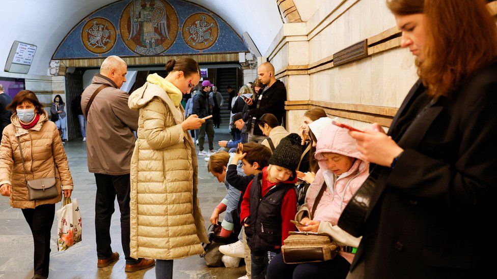 People use kyiv metro stations as shelter during air raid alerts.  (GETTY IMAGES).