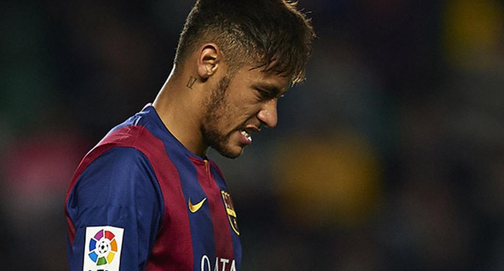 Neymar sigue generando problemas extrafutbolísticos al Barcelona. (Foto: Getty Images)
