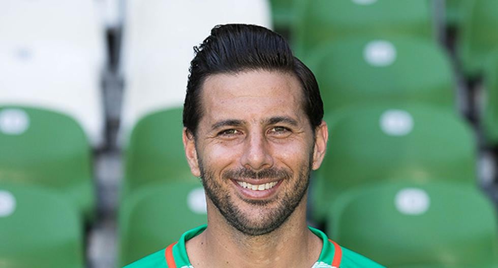 Claudio Pizarro tuvo oportunidad de jugar en dos grandes de Italia, pero prefirió quedarse en Alemania. (Foto: Getty Images)
