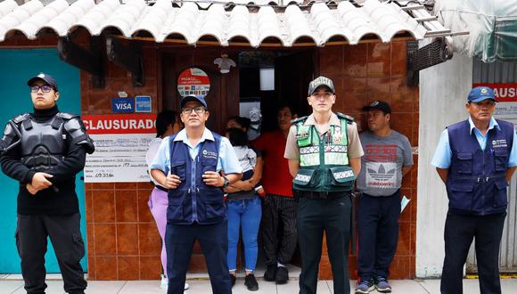 La Molina cierra 15 locales que funcionaban sin licencia y bajo condiciones de insalubridad.