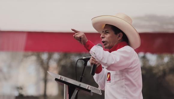 Pedro Castillo, en su nuevo plan de gobierno, insiste con el llamado a una asamblea constituyente. El lunes se reunió con integrantes de la CGTP en Huachipa.  (Foto: Leandro Britto | GEC)