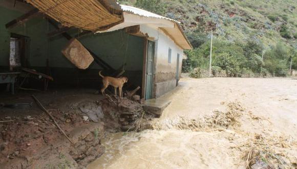Desborde del río Huallaga afectó viviendas de Colpa Alta