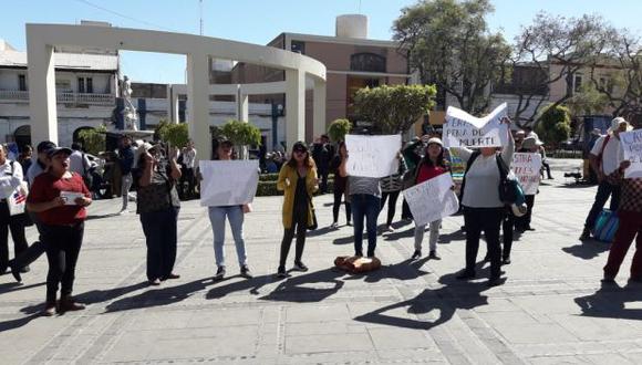 Arequipa: piden captura de policía acusado de ultrajar a su hijastra durante seis años