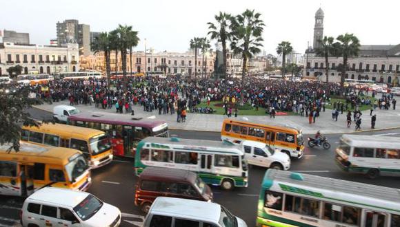 El miércoles se inicia plan de desvío en alrededores de la Plaza Bolognesi y el Paseo Colón. Foto: GEC/referencial