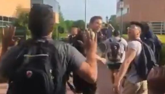 La policía evacuó a alumnos de la Universidad de Carolina del Norte. (Foto: Captura de Twitter)