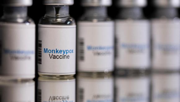 Las autoridades británicas recomiendan la vacuna Imvanex para hombres considerados de riesgo por los médicos.