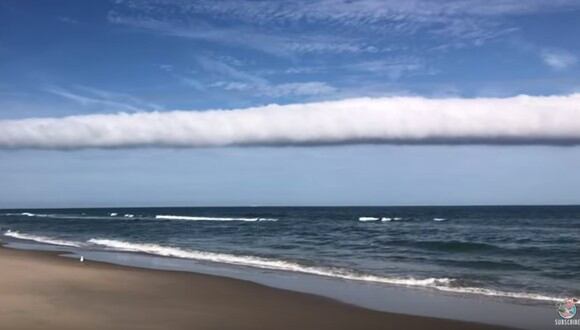 Espectacular fenómeno meteorológico se dejó ver en un balneario de Virginia Beach, en EEUU. (Foto: Captura YouTube)