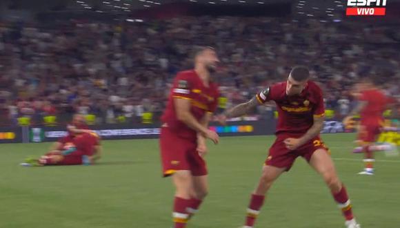 La violenta reacción de Mancini contra Cristante en plena celebración de Roma en la Conference League | Foto: captura ESPN