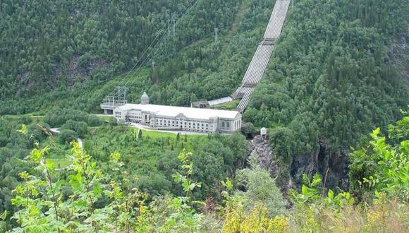 La planta de energía hidroeléctrica Vemork, queda en Rjukan, Telemark, Noruega; a quienes llevaron a cabo la misión se les conoce como "Los héroes de Telemark". (Foto: Skotten)