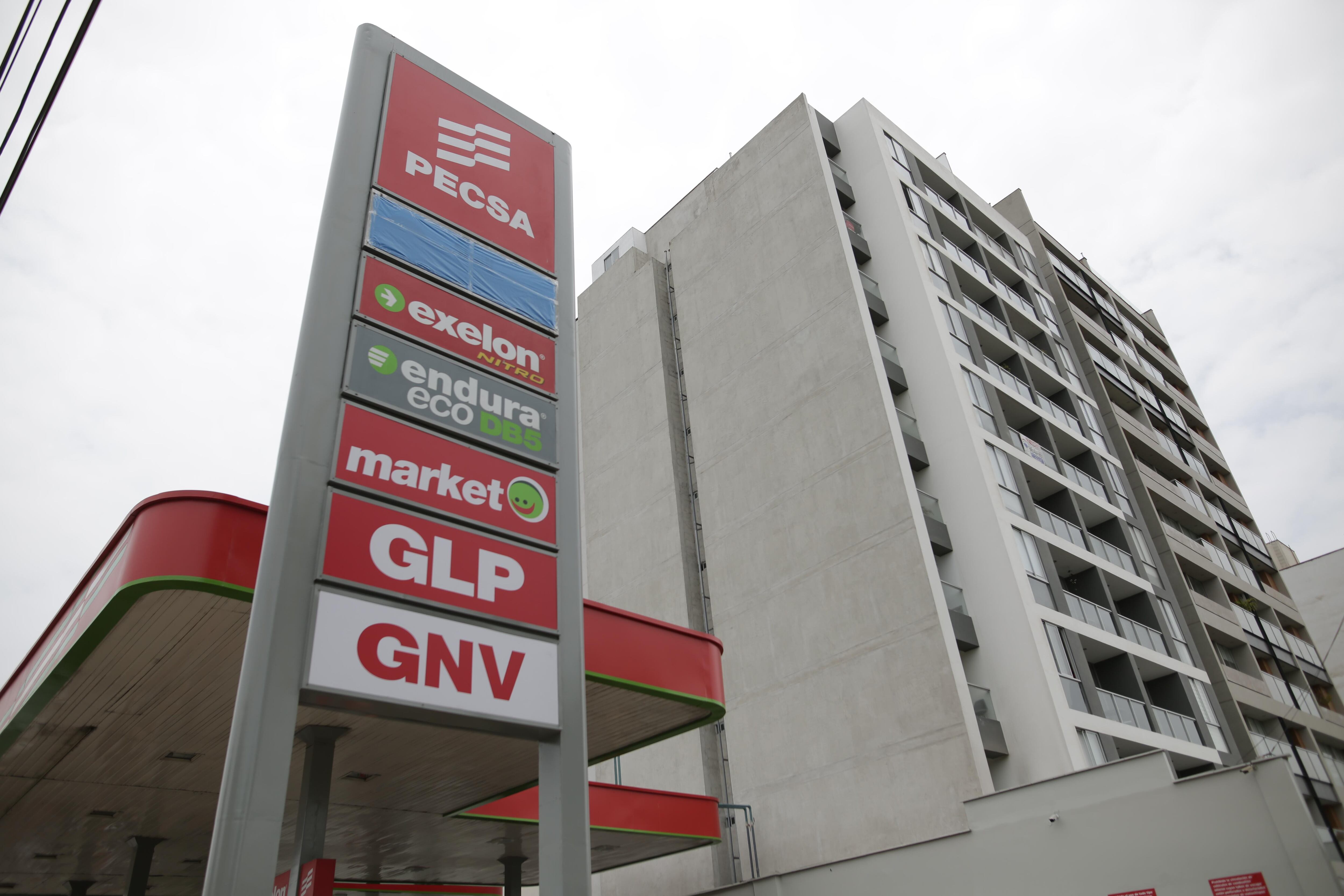 Este Pecsa de la primera cuadra de la avenida Ayacucho, en Surco, ha sido clausurado tres veces por la comuna distrital por ruidos molestos (Foto: Anthony Niño de Guzmán.