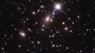 El increíble descubrimiento de la estrella Eärendel (y qué nos enseña sobre los primeros instantes del universo)
