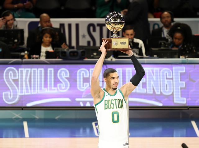 Jayson Tatum (Boston Celtics) se quedó con el concurso de habilidades. | Foto: Reuters