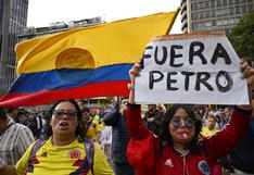 ¿Cuáles son las razones detrás de las masivas protestas contra Petro en Colombia?
