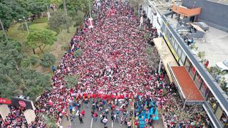 Perú vs. Brasil: miles alentaron en el parque Kennedy y en la Plaza de Armas | FOTOS