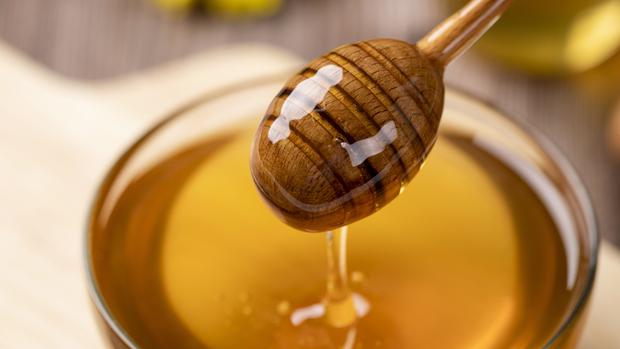 Like other honeys, honey is high in sugar and calories, so it should be consumed in moderation.