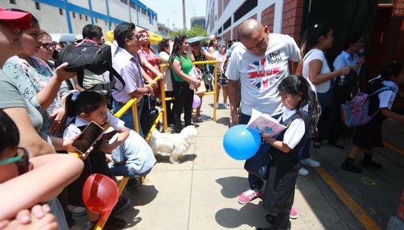 Colegios públicos de Lima iniciarán clases este lunes 20 de marzo. (Foto: jorge.cerdan/@photo.gec)